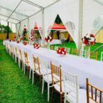 63 RECTANGULAR TABLES WITH LINEN11